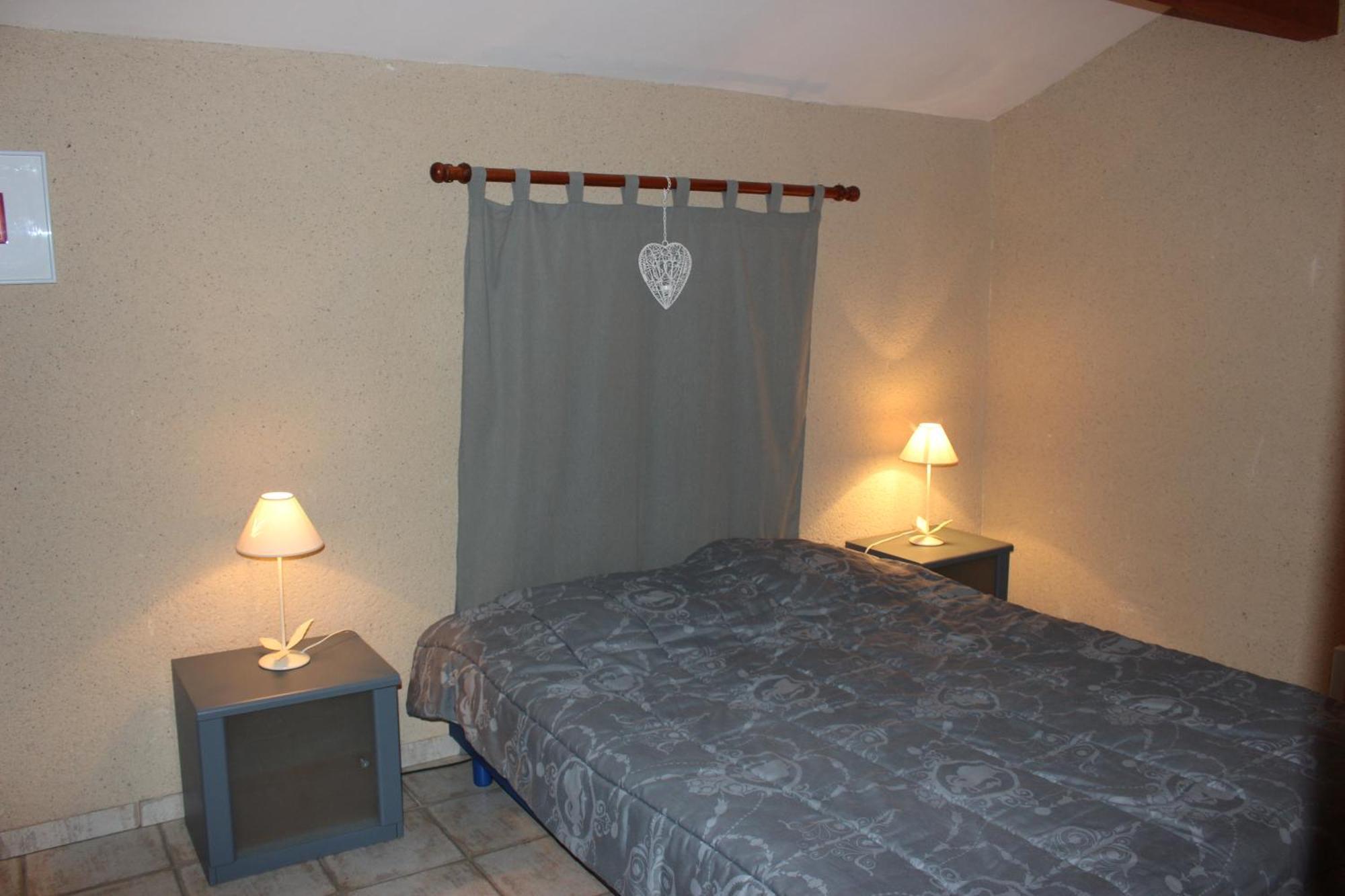 Le Vignal Villa Monflanquin Room photo